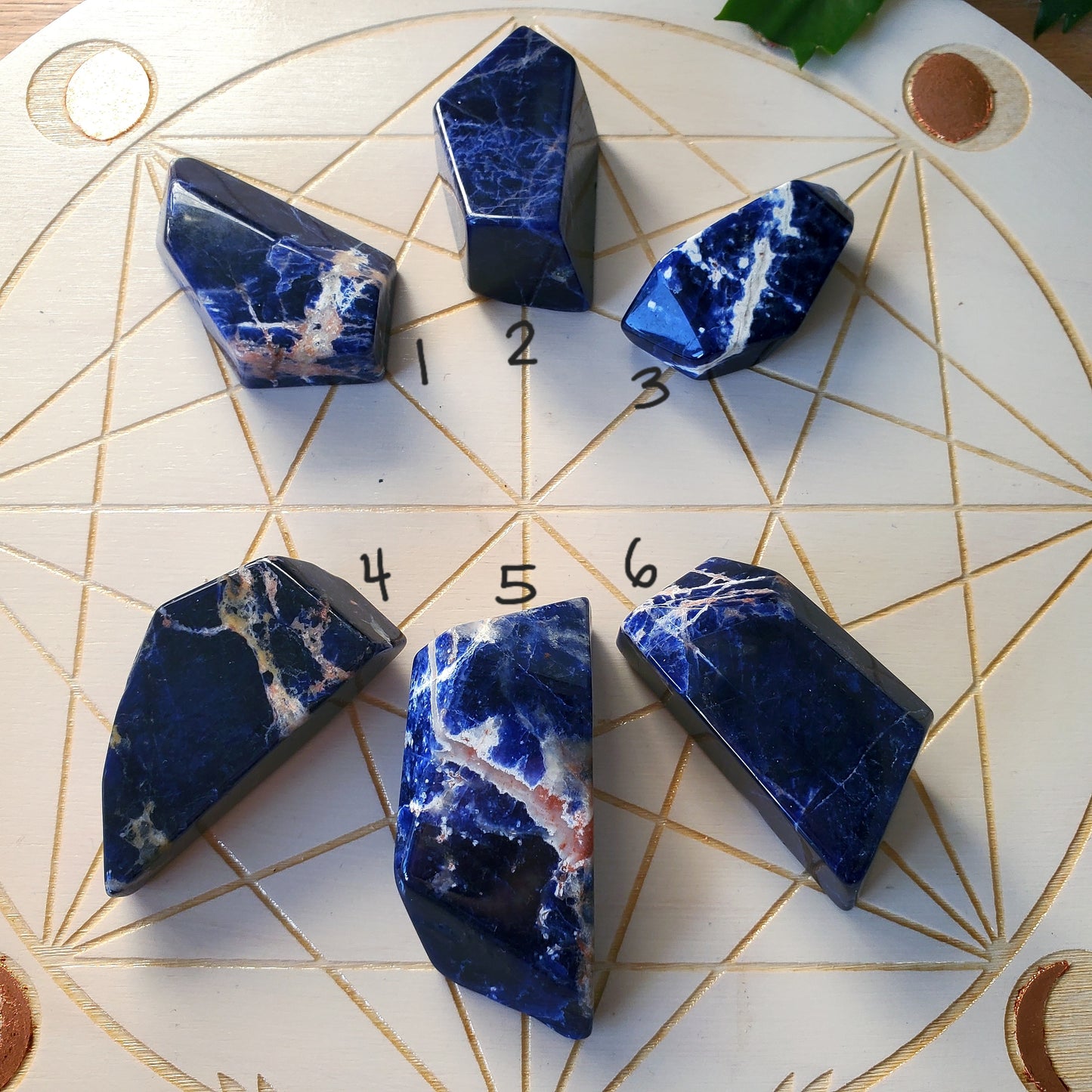 Sodalite freeforms