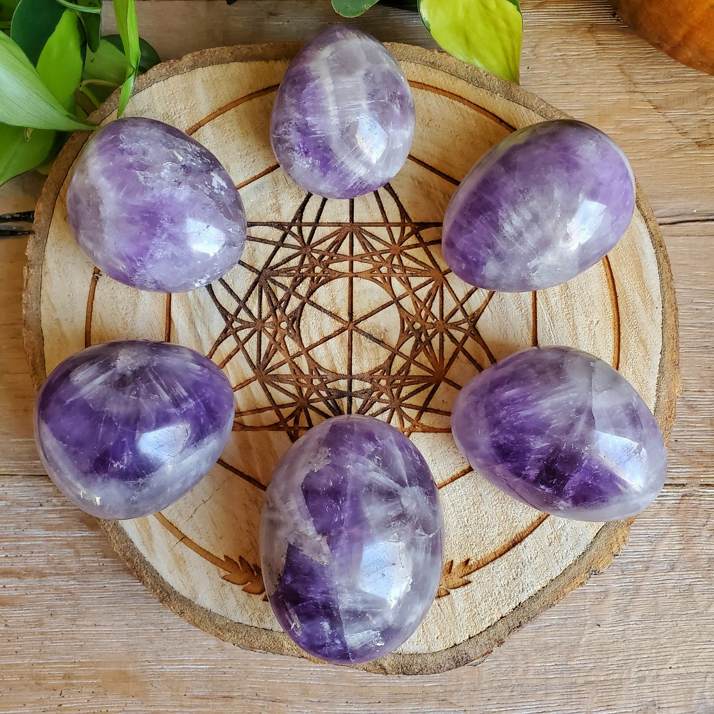 Chevron Amethyst Palmstone