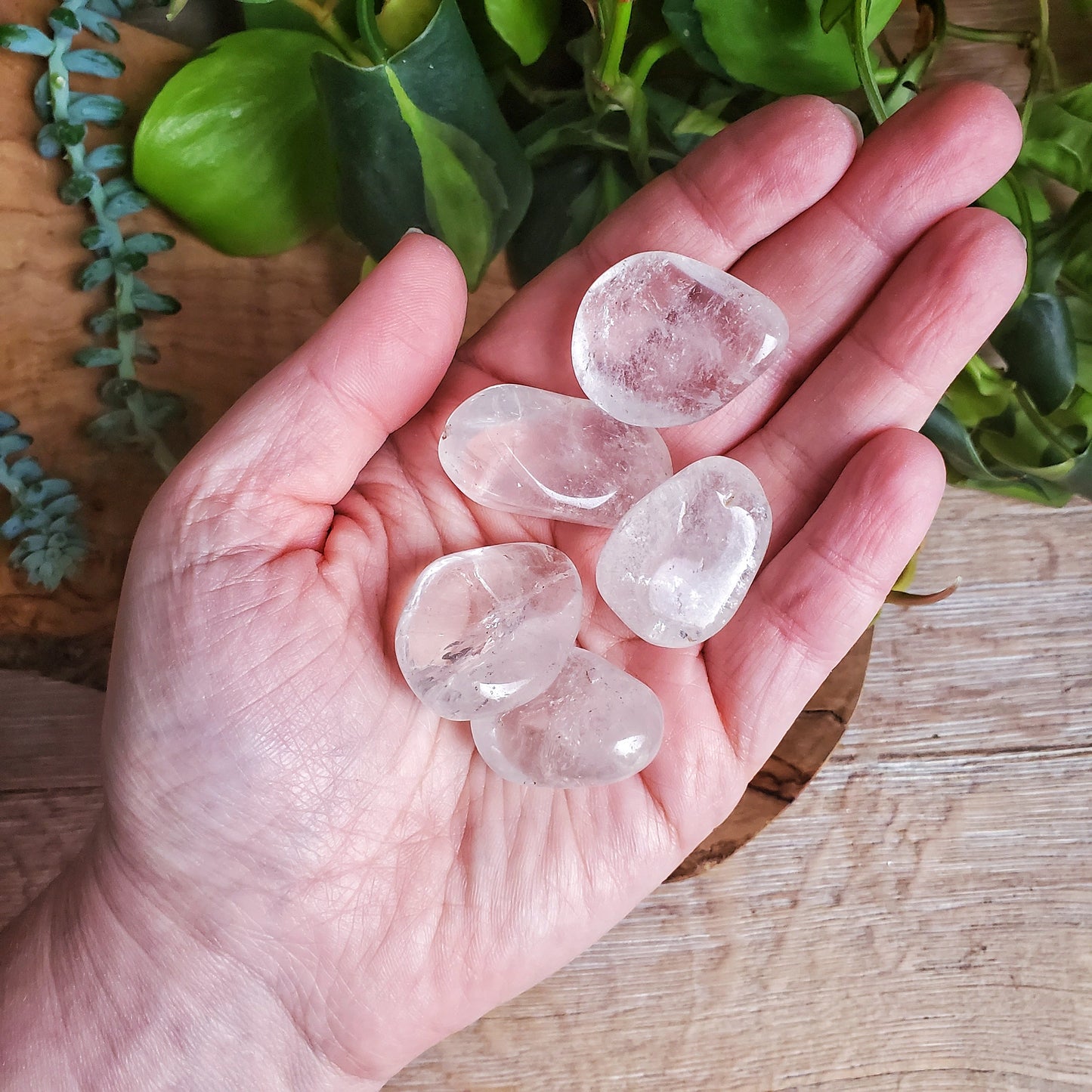 Quartz Tumbled Stone - M