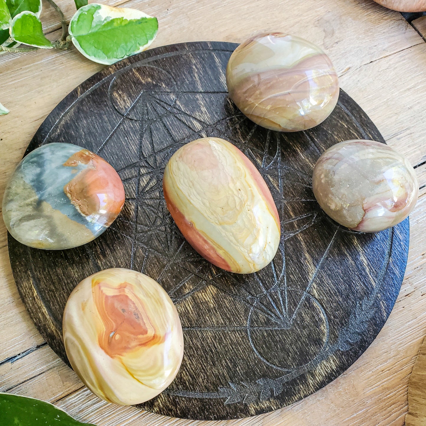 Polychrome Jasper Palmstones (Madagascar)