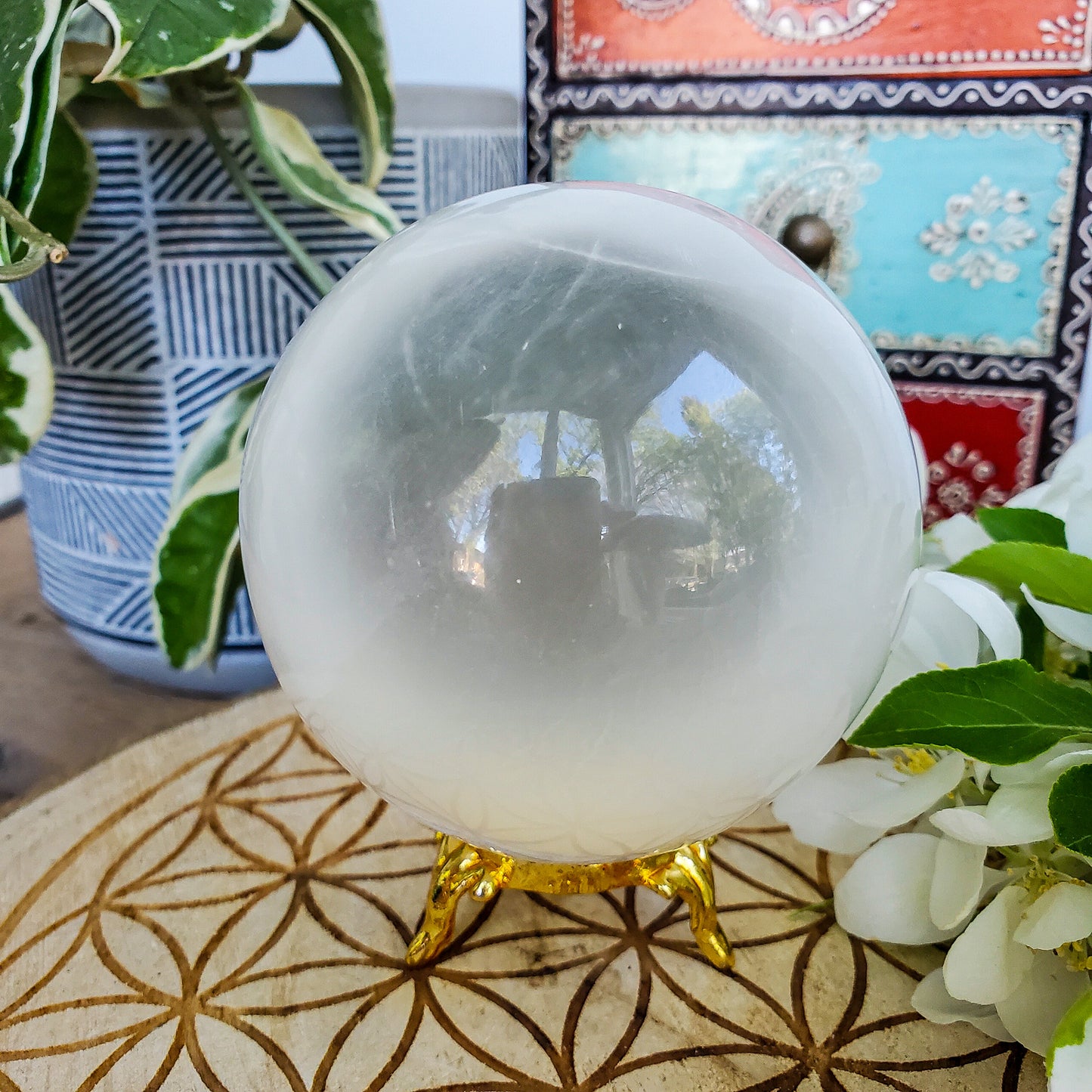 Selenite - Sphere (L)