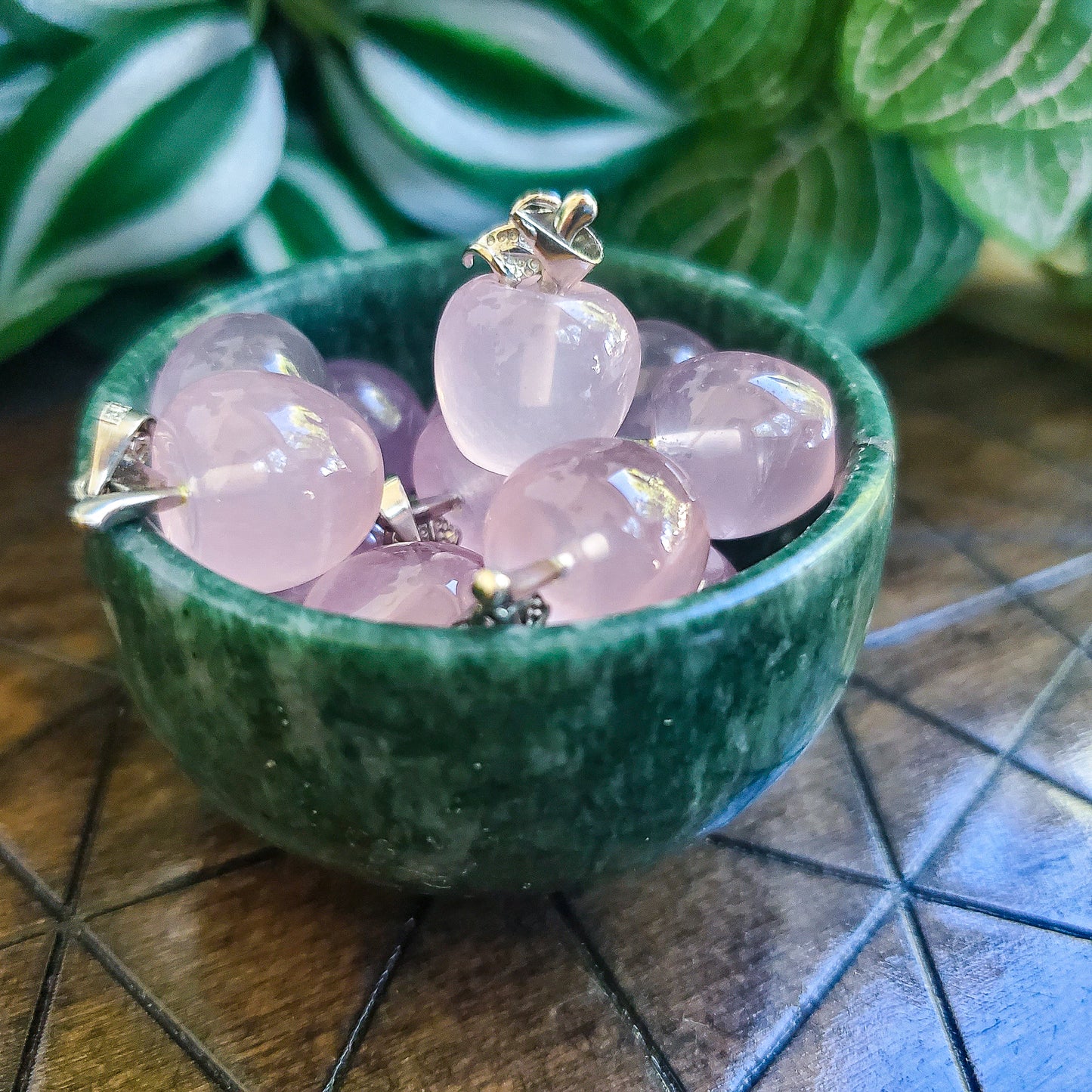 Apple Charm - Rose Quartz - Mini