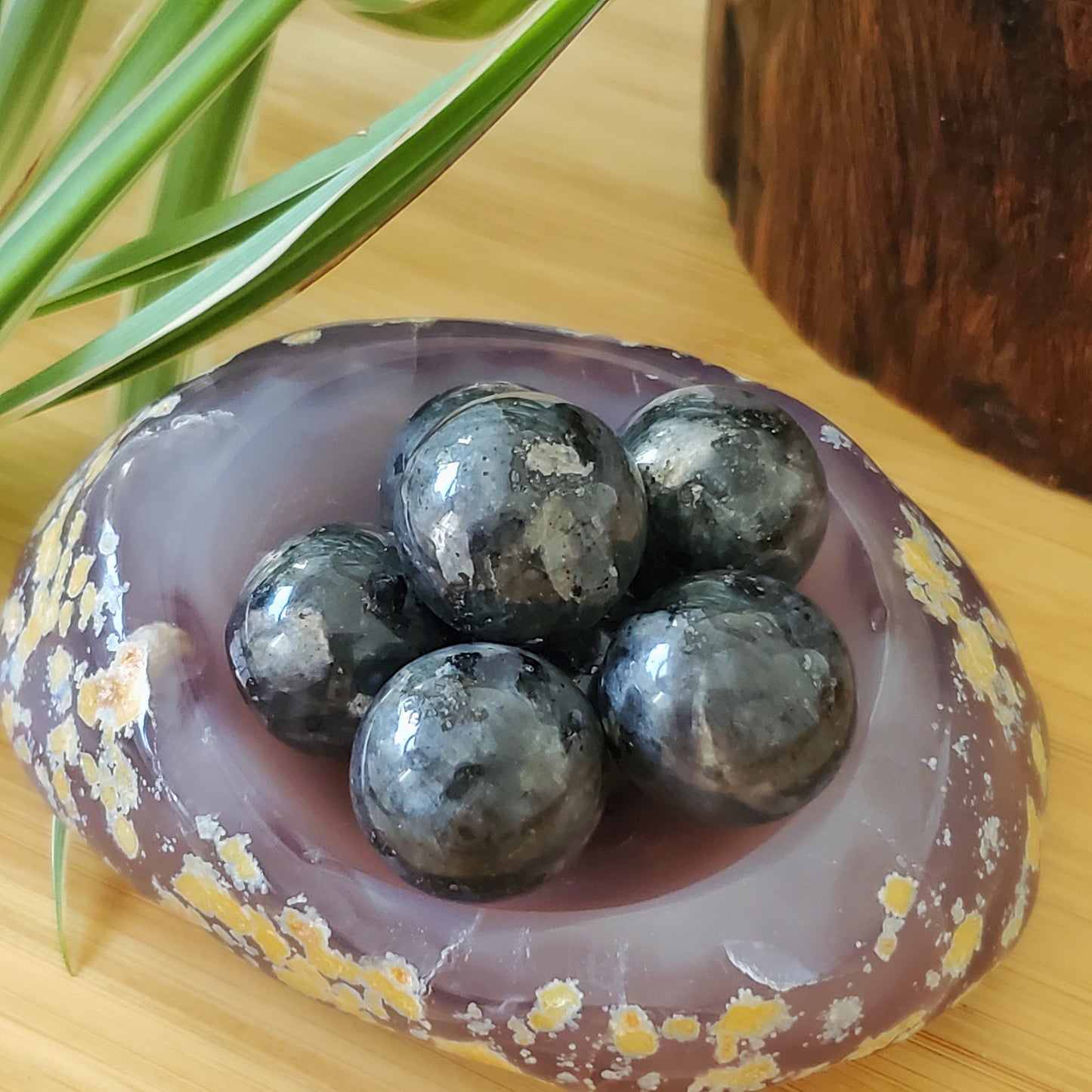 Mini Spheres