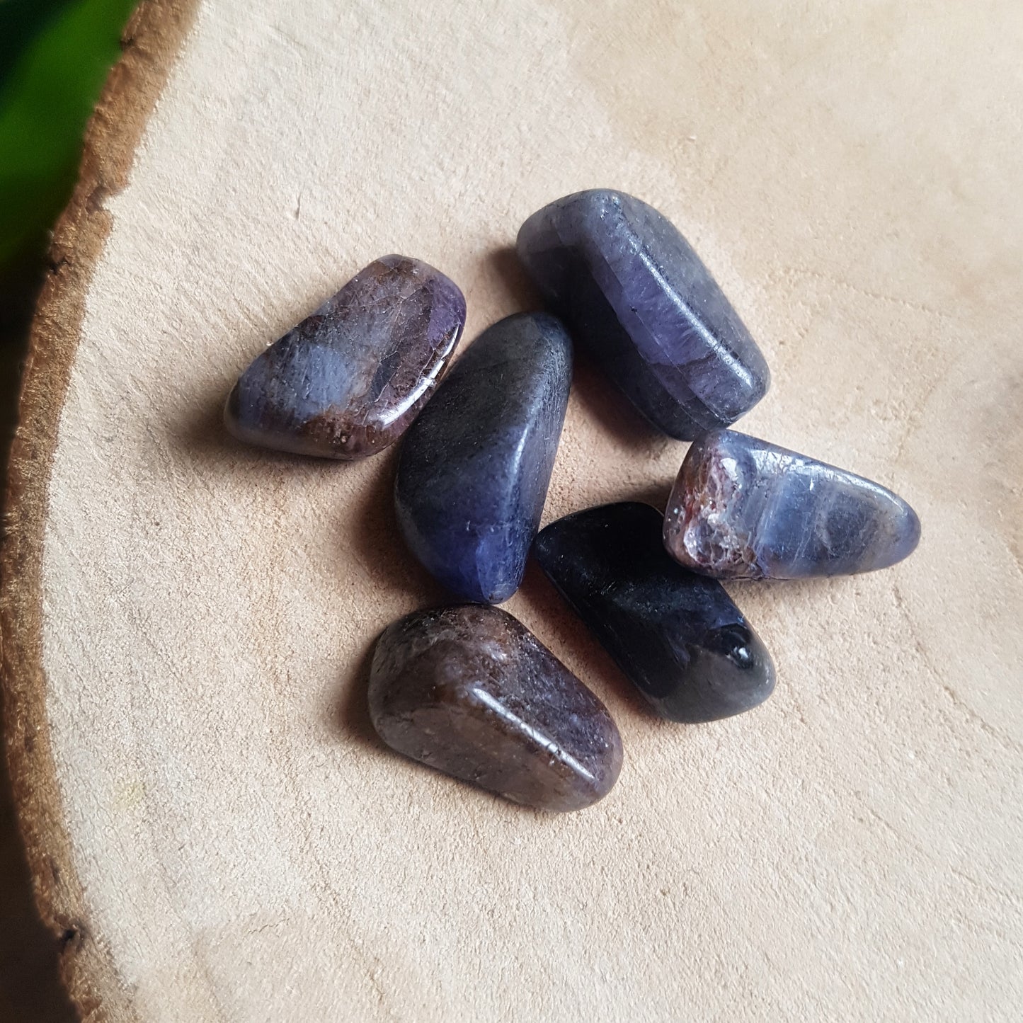 Tanzanite - Tumbled - 6 pack