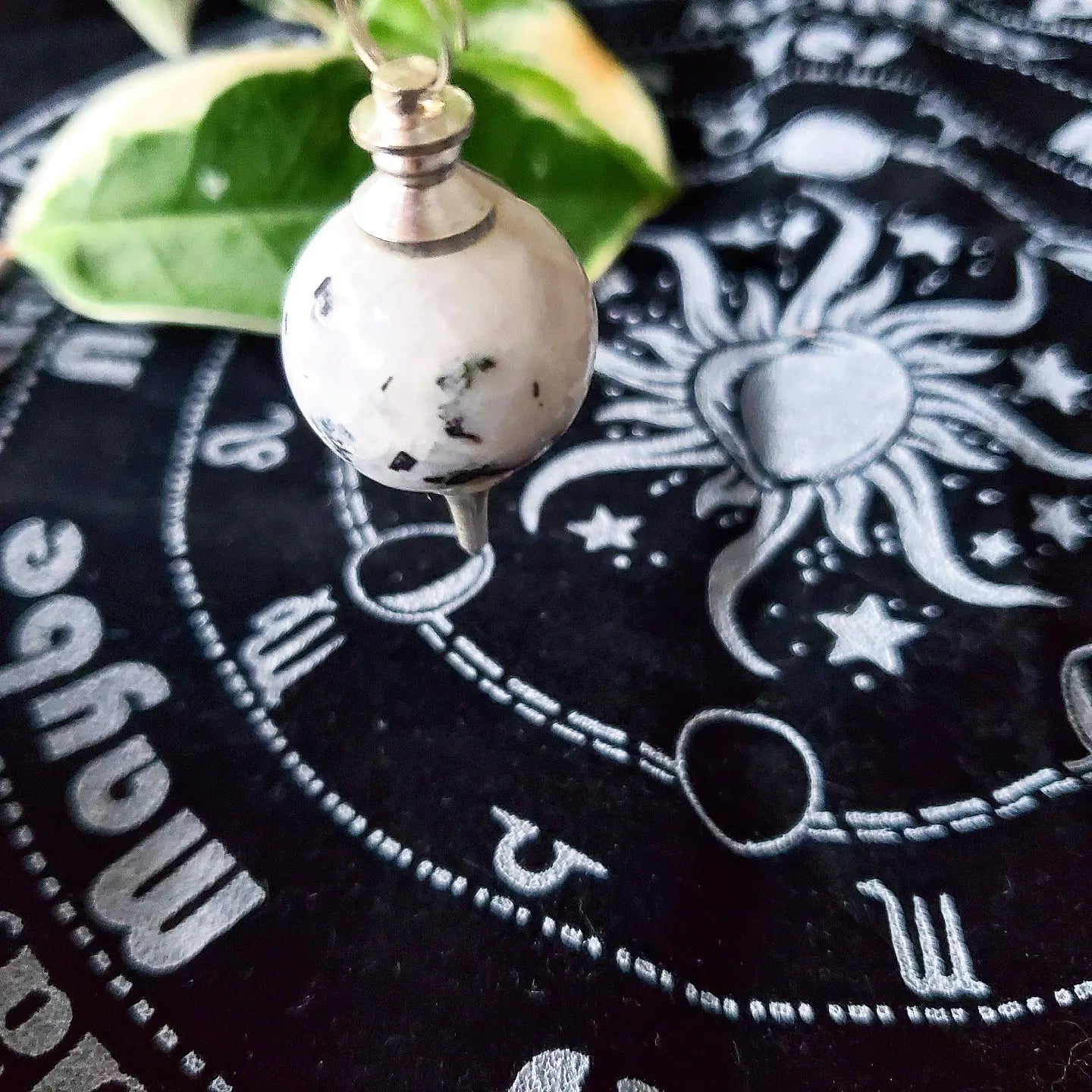 Pendulum Divination Kit