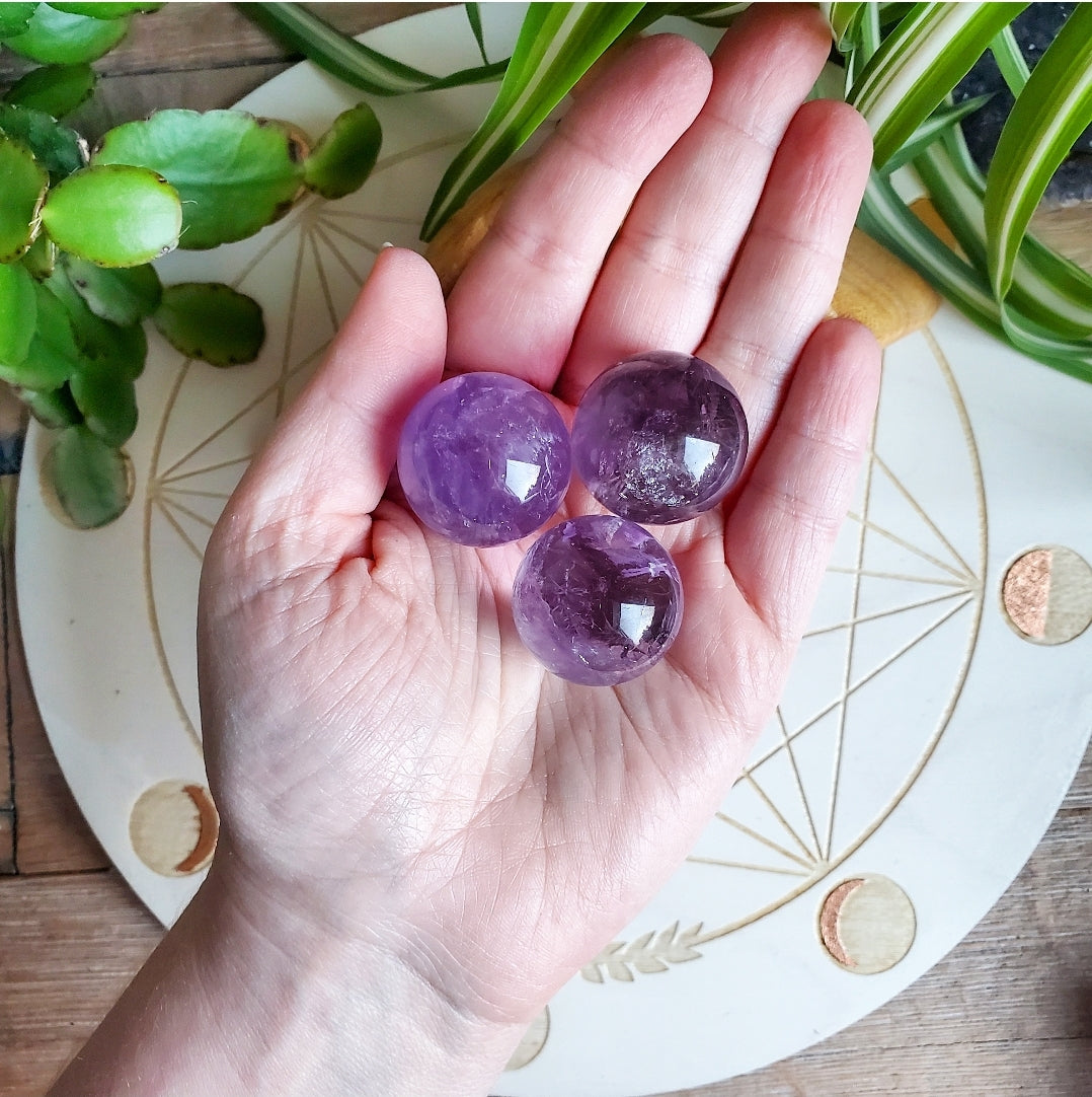 Amethyst Spheres (s)