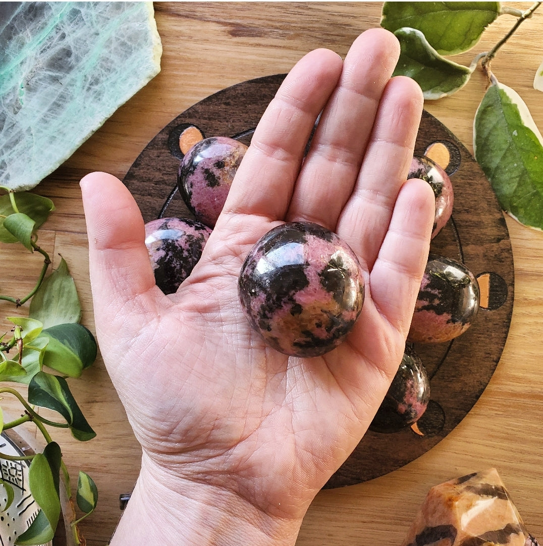 Rhodonite Palmstones - Polished