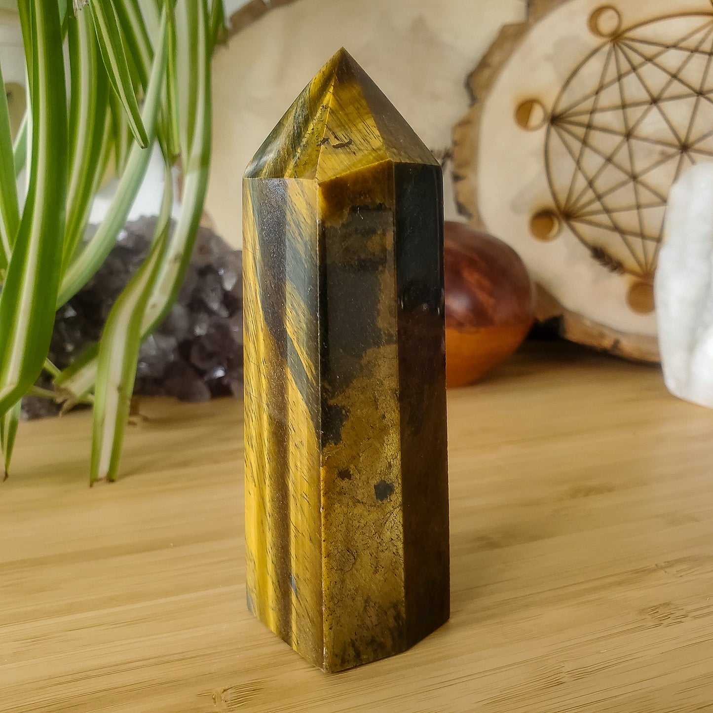 Tiger Eye Tower - Yellow and Blue