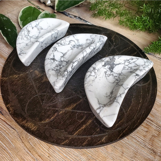 Howlite Moon Bowls